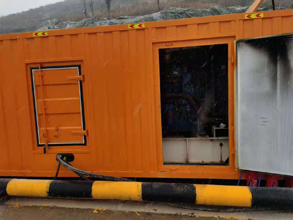 富平发电机出租 柴油发电机组电压低报警怎么办？