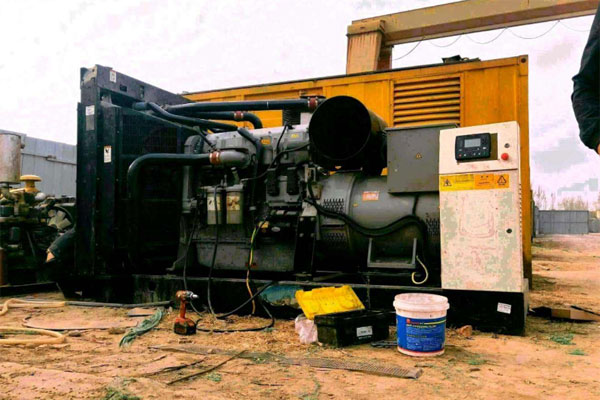 富平柴油发电机组都有哪几种电压规格？