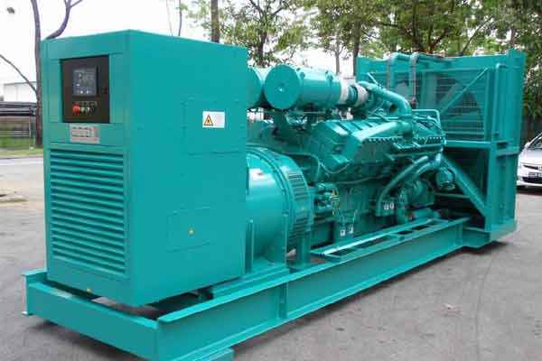 富平柴油发电机组电压不稳定怎样维修？