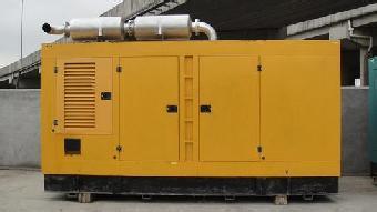 富平柴油发电机组北方使用是否需要加装加热装置？